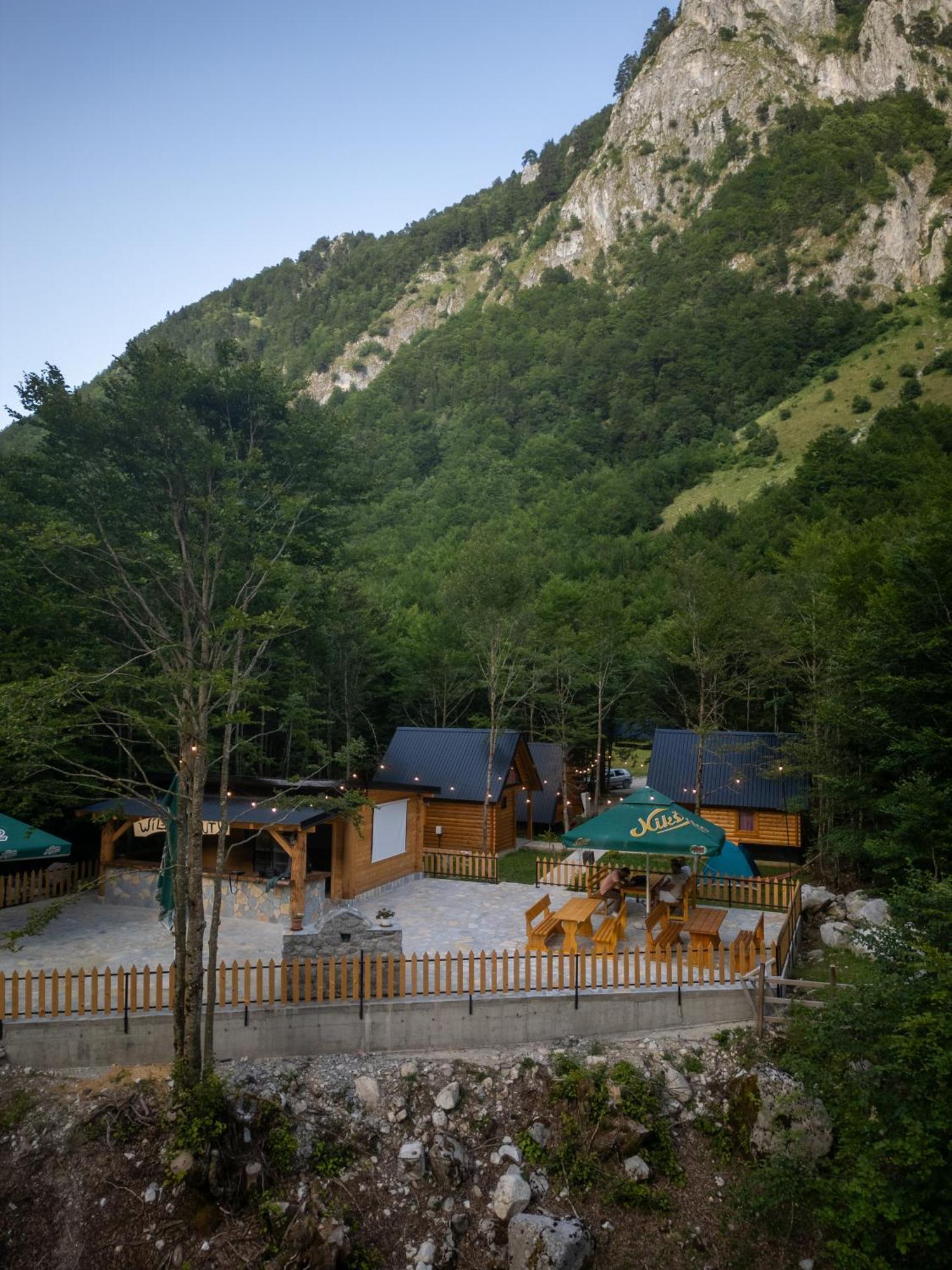 Wildbeauty Grebaje Villa Vuthaj Dış mekan fotoğraf